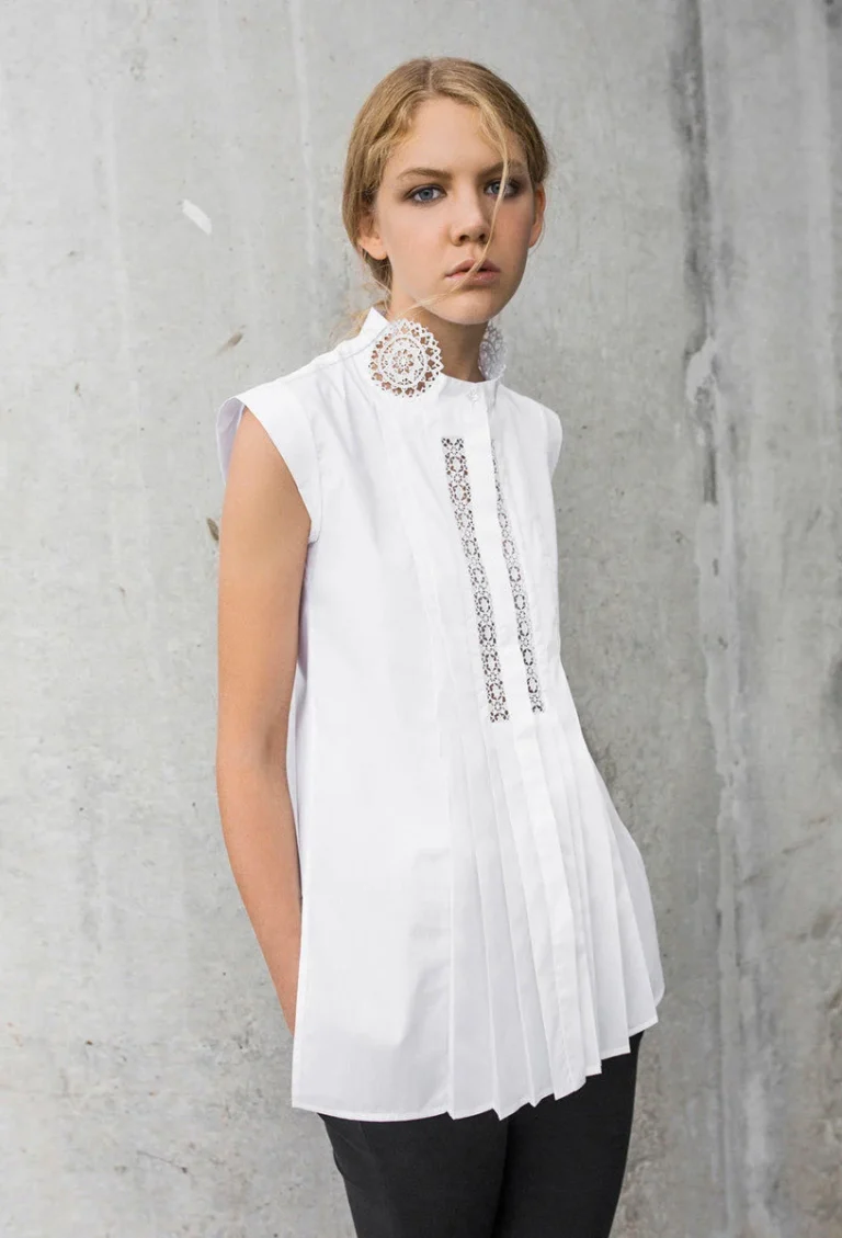 IO_Ivana_Omazic_SS18_low_01-816x1200
